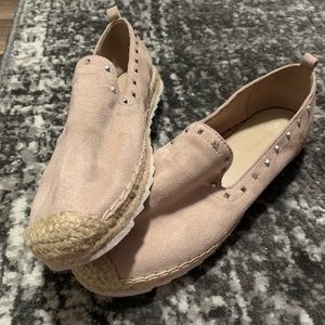 Marc Fisher Chequer Espradilles size 8.5 slip ons women